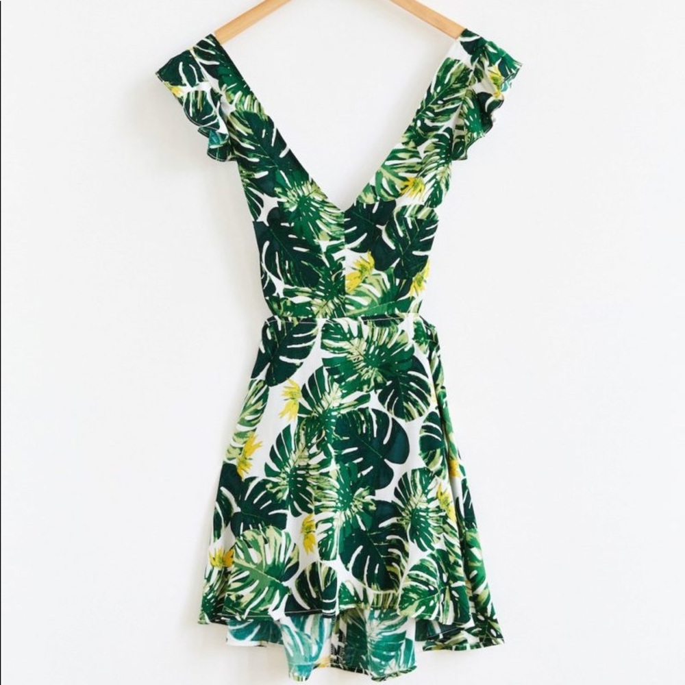 For love and lemons tropical leaves dress
